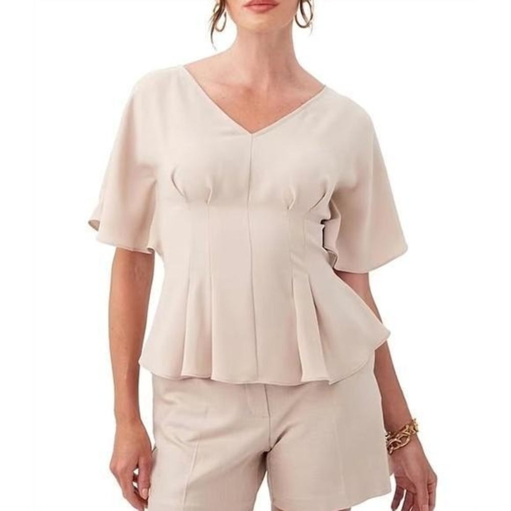 Trina Turk Mylah Babydoll Top Flutter Sleeve Blouse Size 6 Minimalist Chic